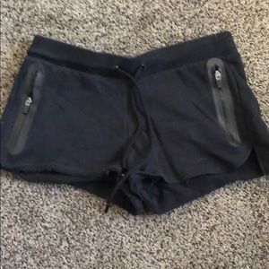 Fabletics Shorts. Size : S